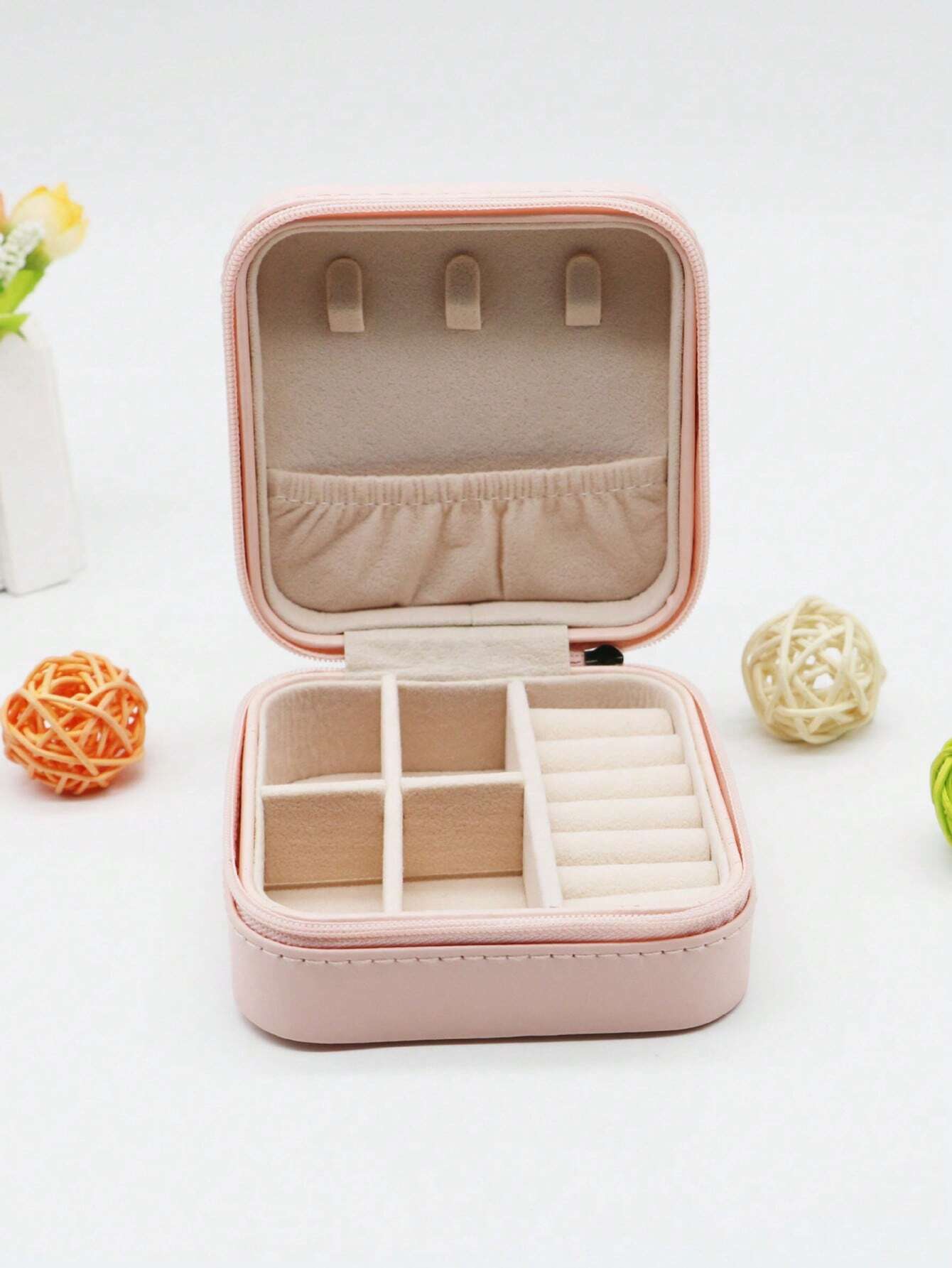 💎 Leather Jewelry Storage Box – Compact Travel Organizer - Mayari Super Store
