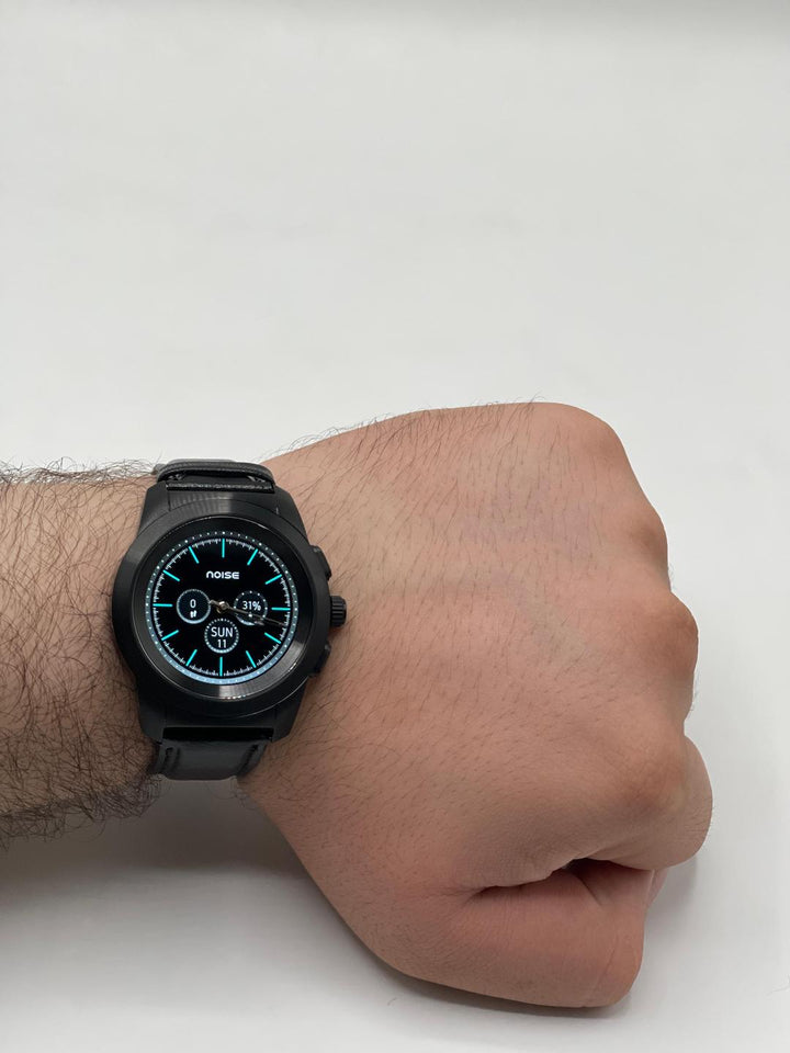 ⌚ Noise FIT Fusion Hybrid Smartwatch – Smart & Analog Dual Mode
