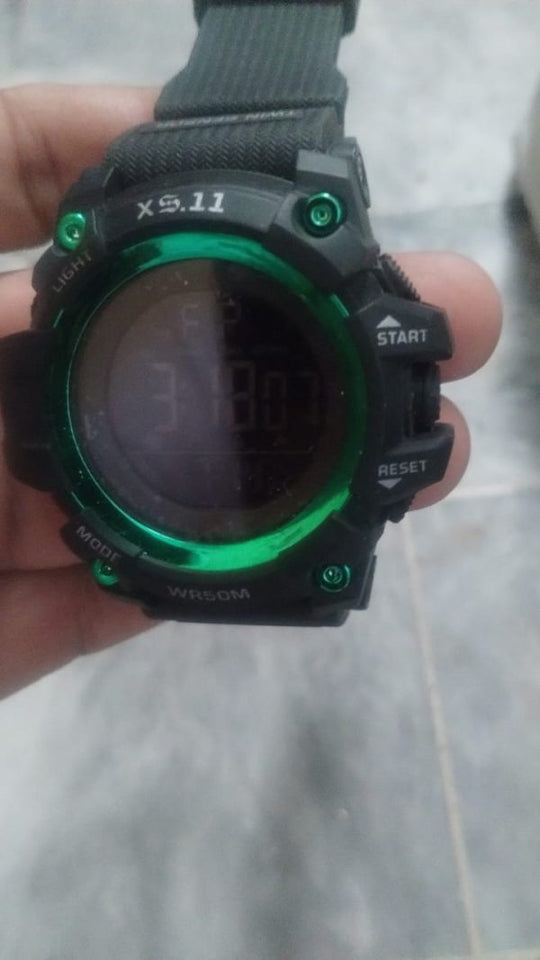 ⌚ Waterproof Men’s Digital Sports Watch – Stylish Sport Design (Without Box) Mayari Super Store