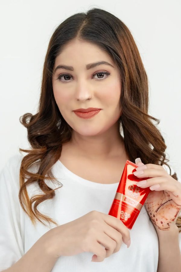 SL Basics BB Block – 50g | SPF 50+ Tinted Sunscreen | Hydration + Coverage + Protection - Mayari Super Store