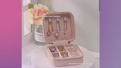 💎 Leather Jewelry Storage Box – Compact Travel Organizer